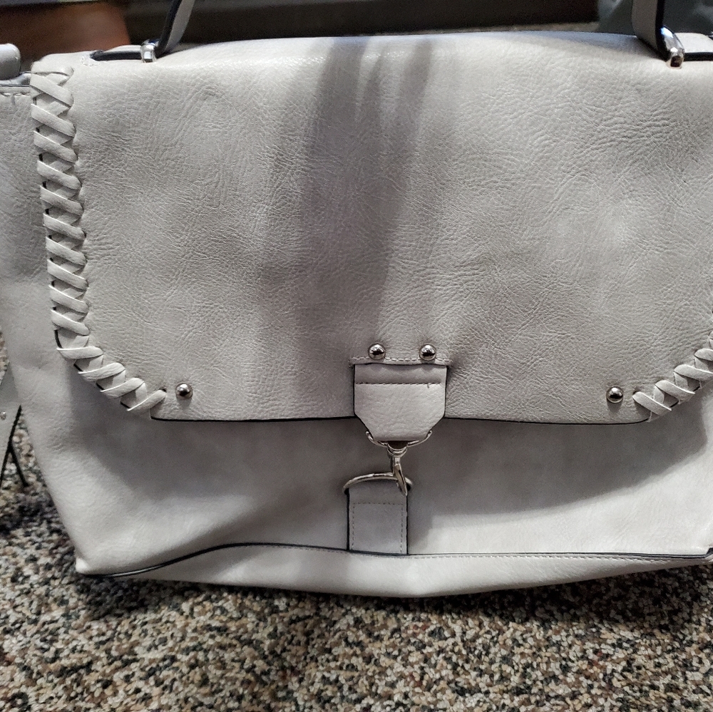 Purse - Picture 2 of 4